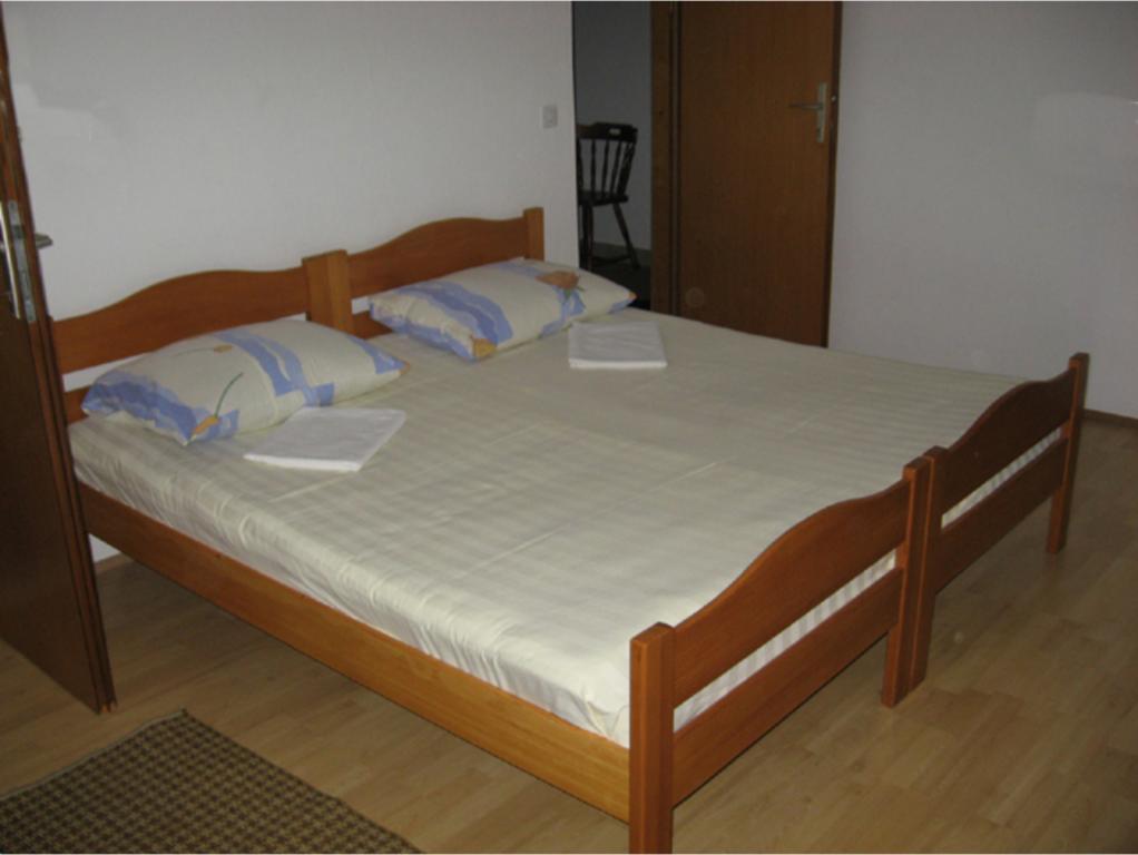 Apartments Bilic Nemira Omiš Exteriör bild